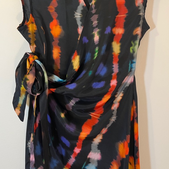 Urban Outfitters Bright Printed Wrap Dress - Picture 6 of 9